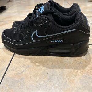 Nike Black and White Sneakers